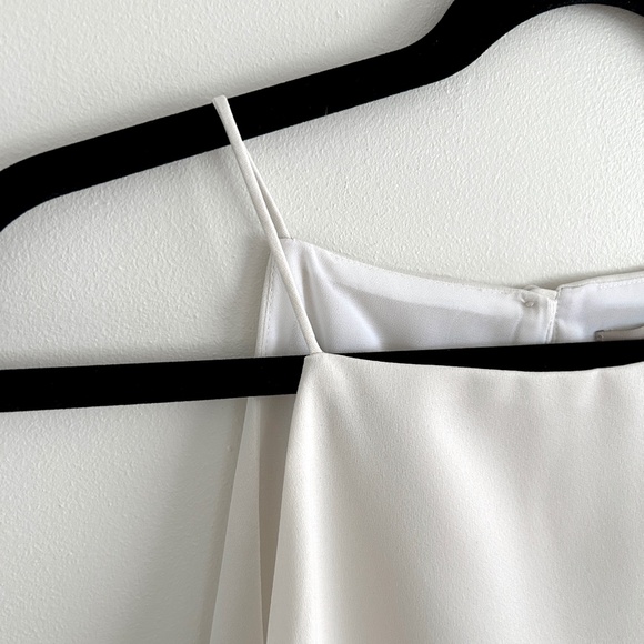 Banana Republic Square Neck Camisole White Chic Blouse Sleeveless Size XS - Picture 2 of 11